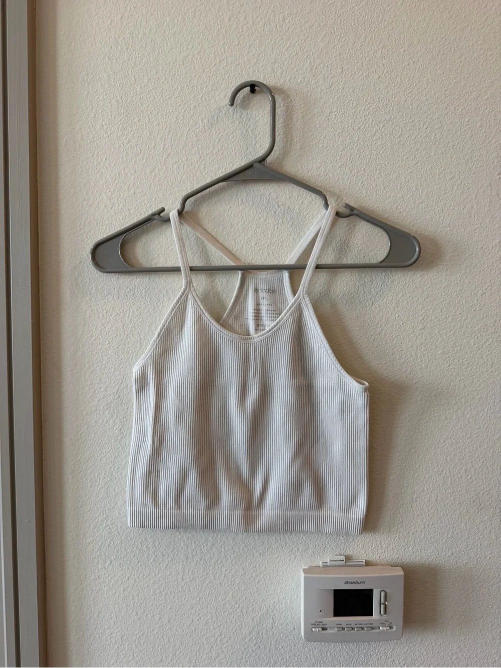 Aritzia Cream Ribbed Racerback Tank - Picture 1 of 3